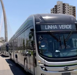 BYD Expande Produção de Veículos Elétricos no Brasil