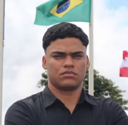 Jovem de 19 Anos Eleito em SC